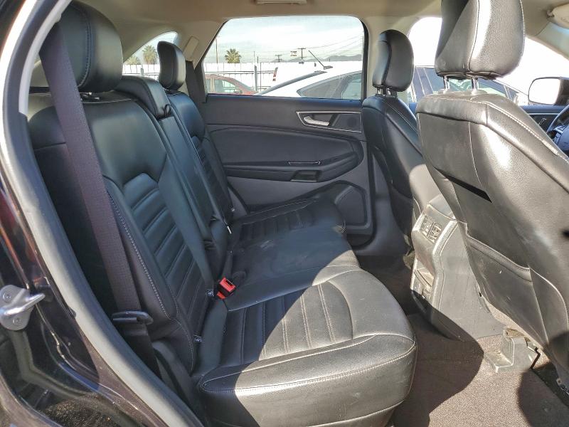 Фото 11 - FORD EDGE