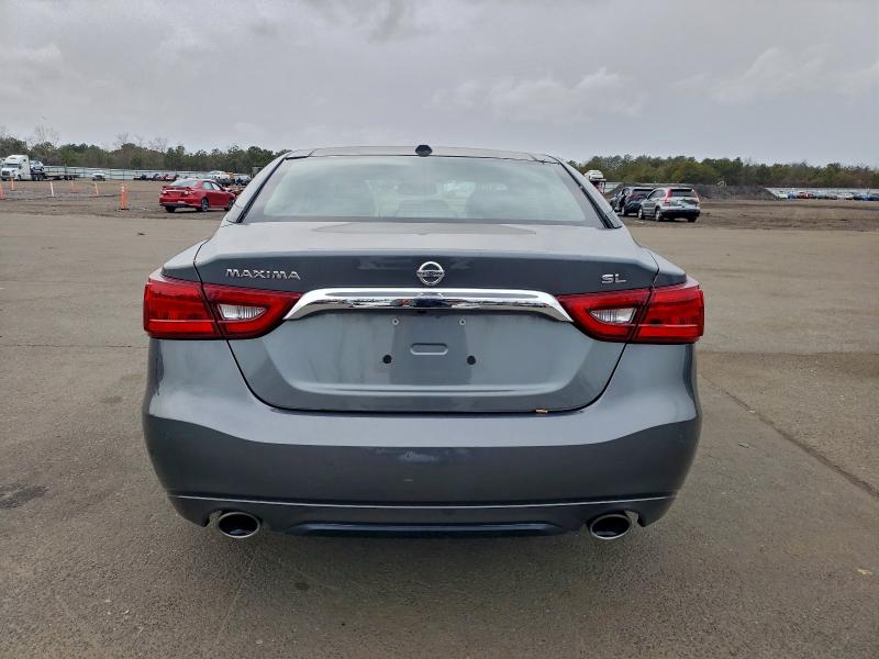 Фото 6 - NISSAN MAXIMA