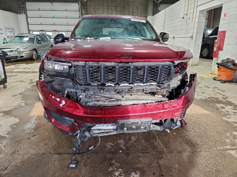 Фото 5 - JEEP GRAND CHER