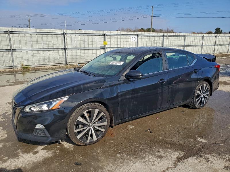 Фото 1 - NISSAN ALTIMA