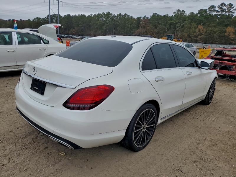 Фото 3 - MERCEDES-BENZ C-CLASS