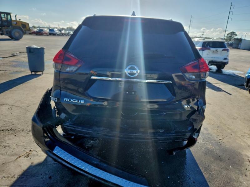 Фото 6 - NISSAN ROGUE