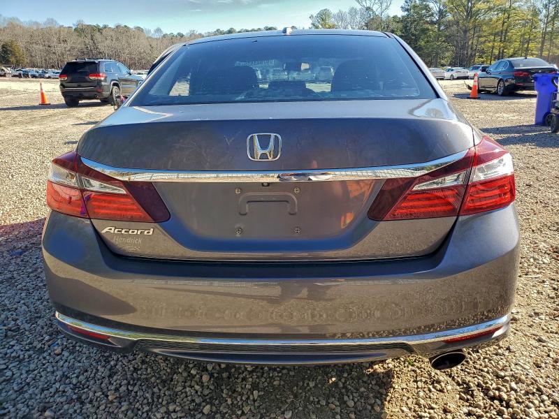 Фото 6 - HONDA ACCORD