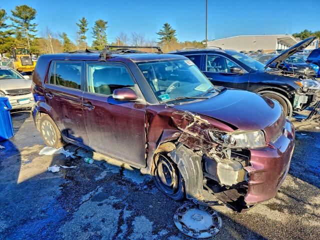 Фото 4 - TOYOTA SCION