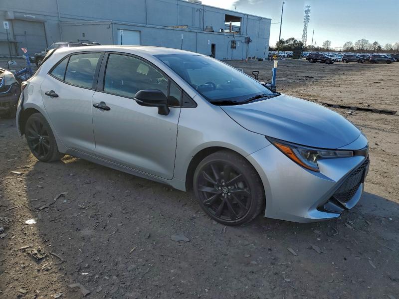 Фото 4 - TOYOTA COROLLA