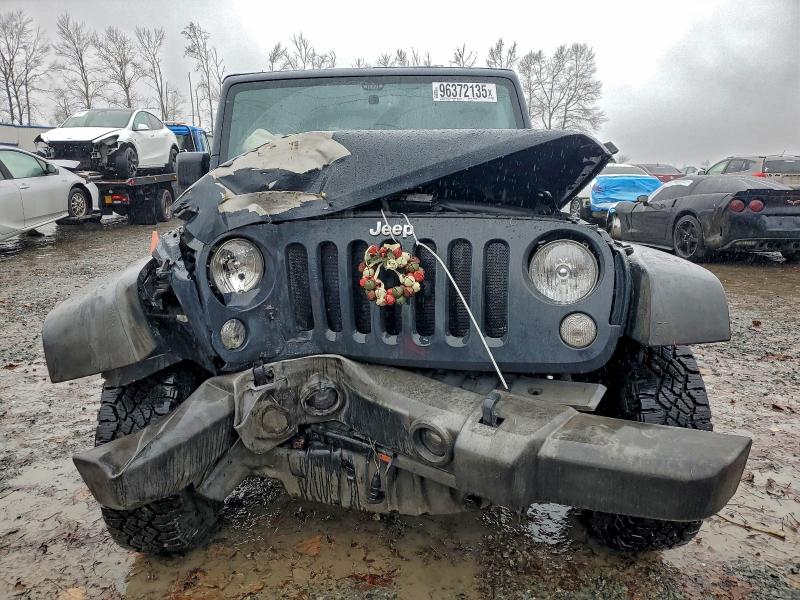 Фото 5 - JEEP WRANGLER