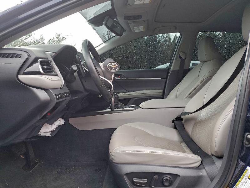 Фото 7 - TOYOTA CAMRY