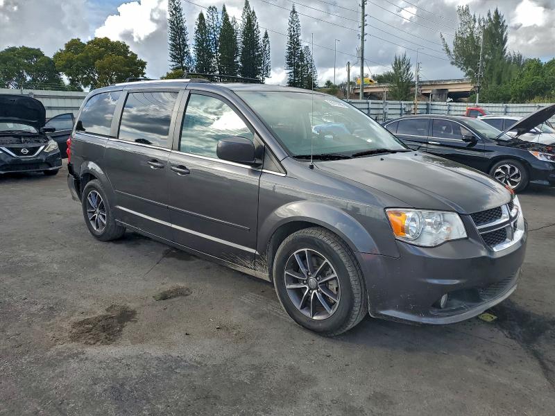 Фото 4 - DODGE CARAVAN