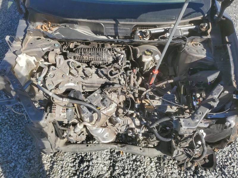 Фото 12 - NISSAN ROGUE