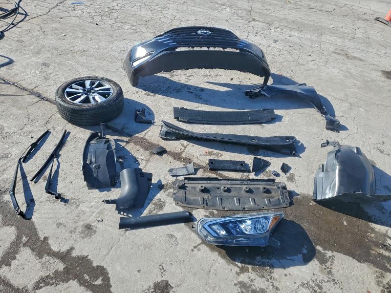 Фото 12 - NISSAN VERSA