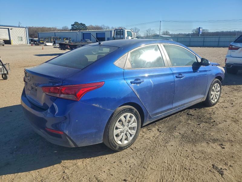 Фото 3 - HYUNDAI ACCENT