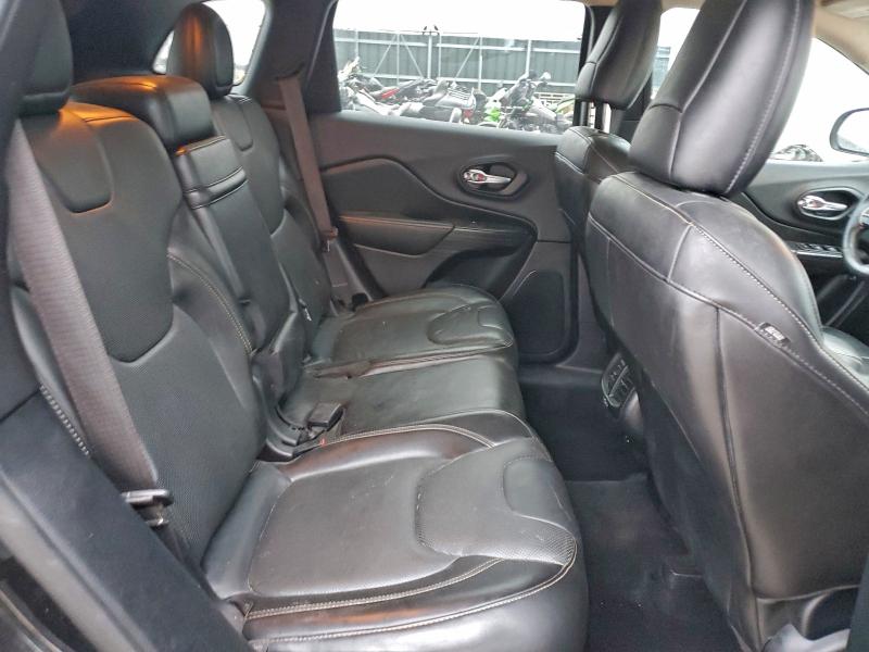 Фото 11 - JEEP GRAND CHER