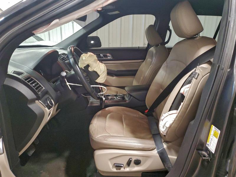 Фото 7 - FORD EXPLORER