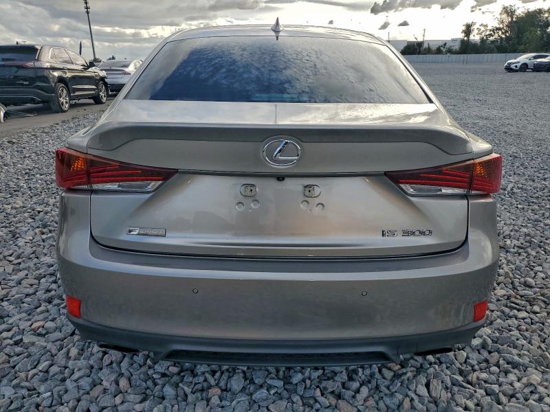 Фото 6 - LEXUS IS