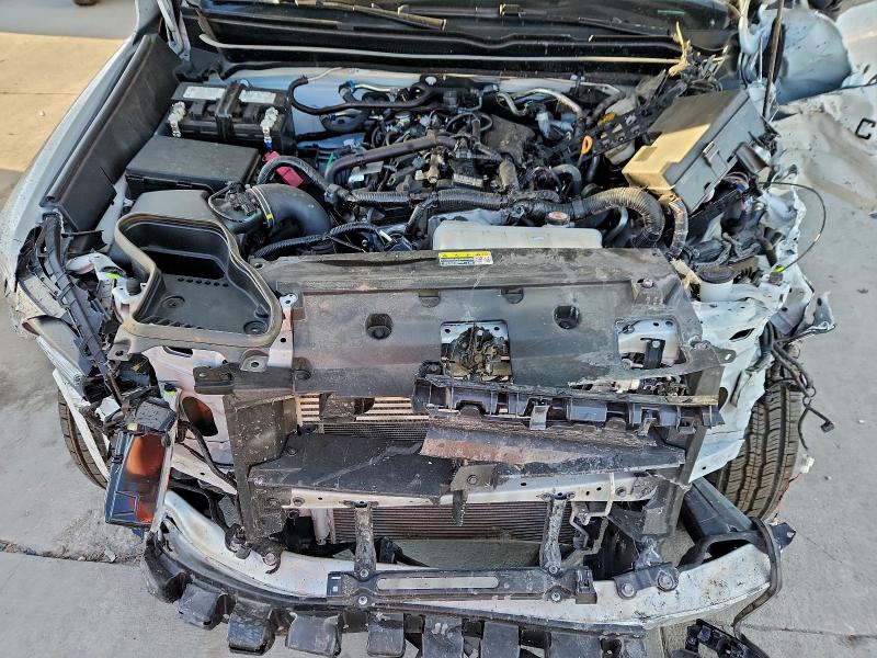 Фото 11 - TOYOTA TACOMA