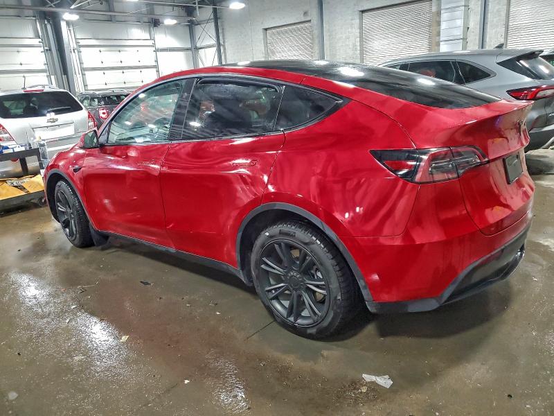 Фото 2 - TESLA MODEL Y