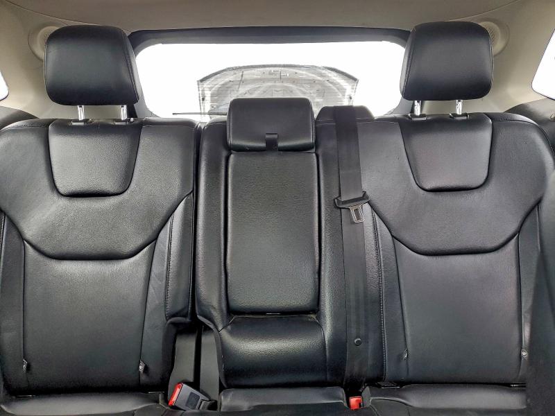 Фото 10 - FORD EDGE