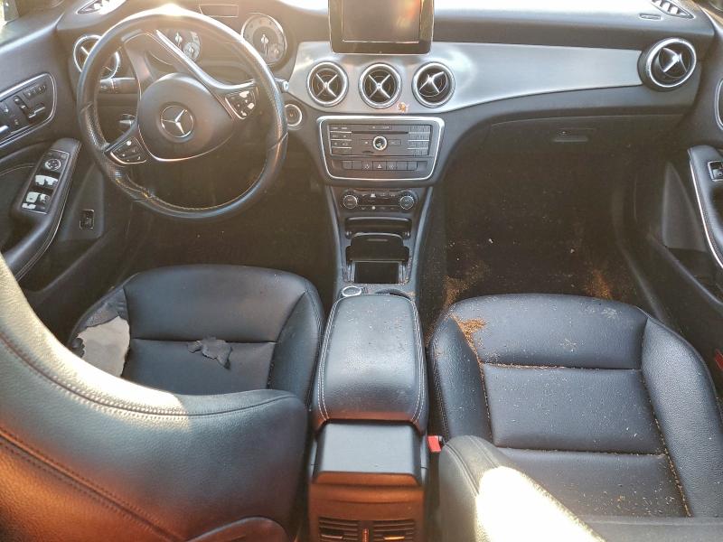 Фото 8 - MERCEDES-BENZ CLA-CLASS