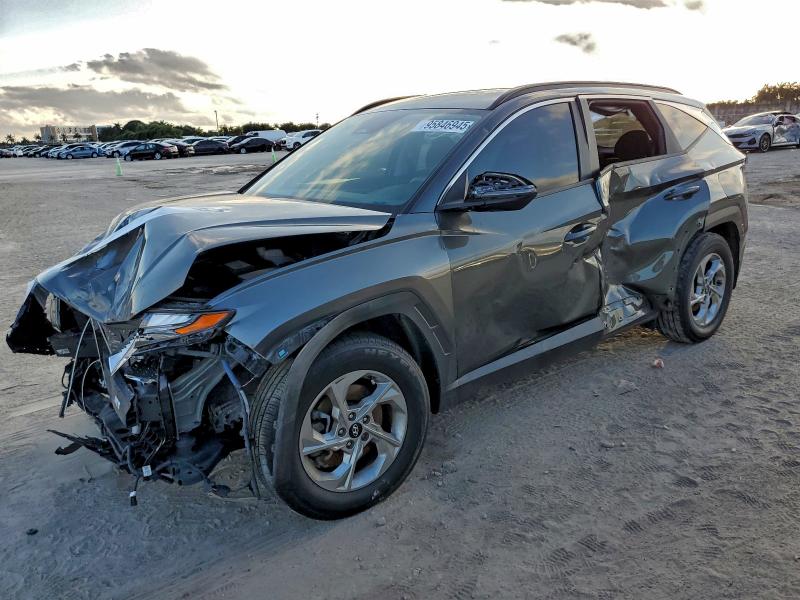 Фото 1 - HYUNDAI TUCSON