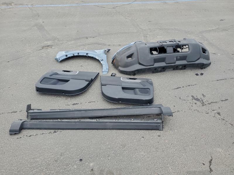 Фото 13 - FORD BRONCO