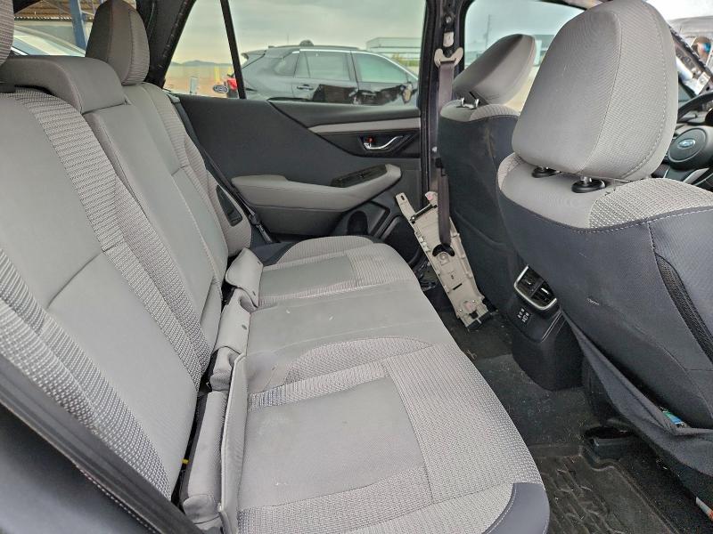 Фото 11 - SUBARU OUTBACK