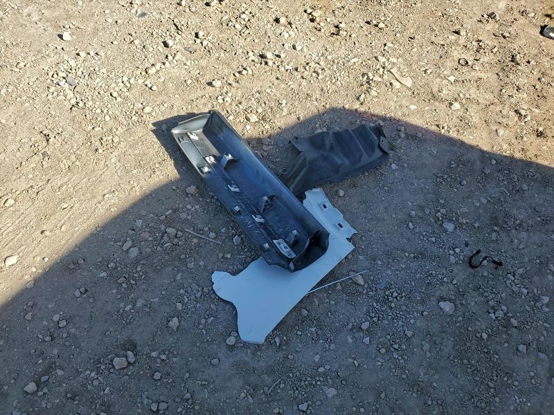 Фото 13 - MITSUBISHI ECLIPSE