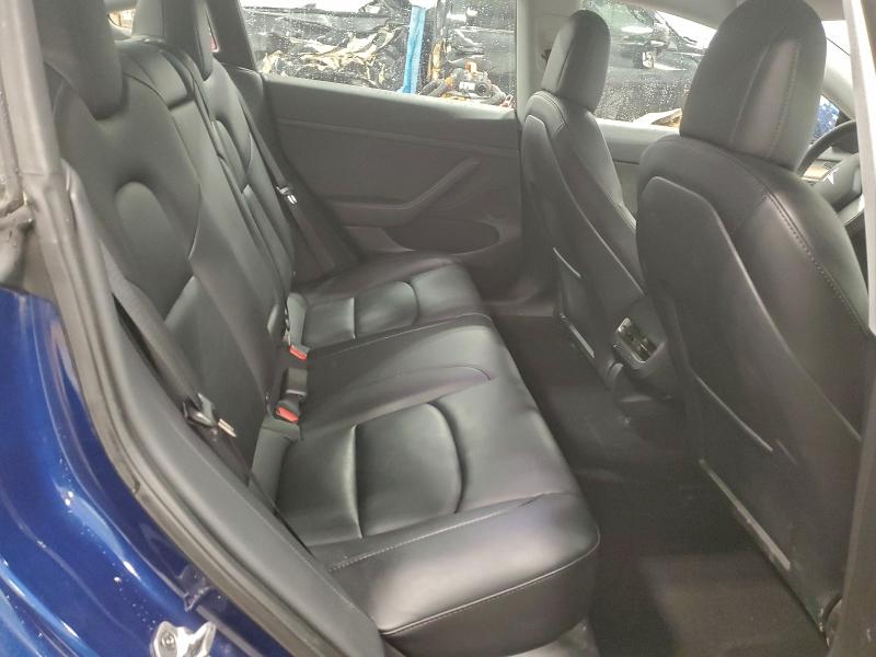 Фото 10 - TESLA MODEL 3