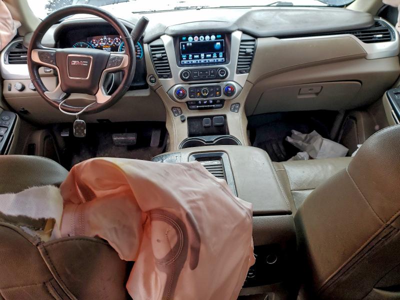 Фото 8 - GMC YUKON
