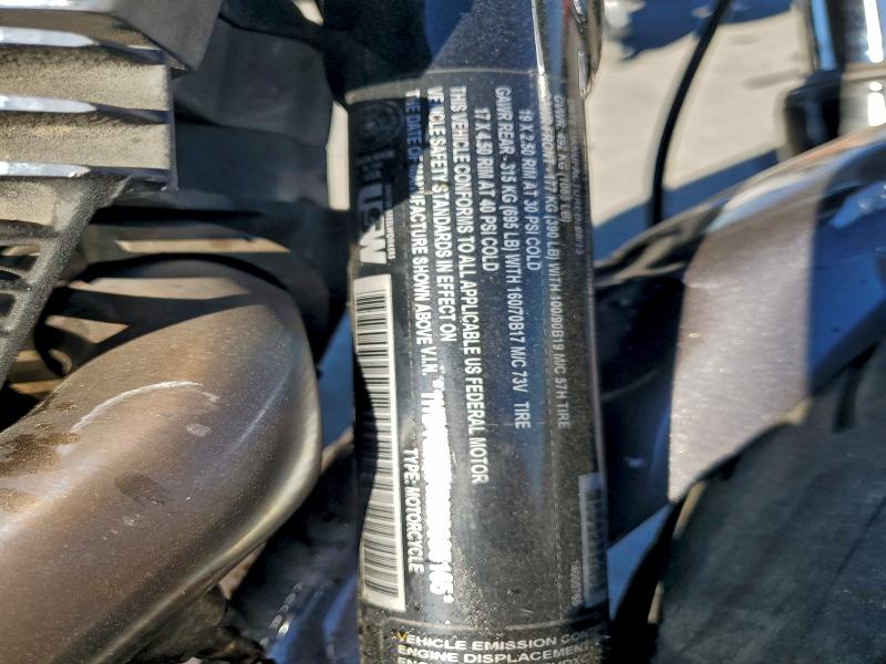 HARLEY-DAVIDSON FX 2014