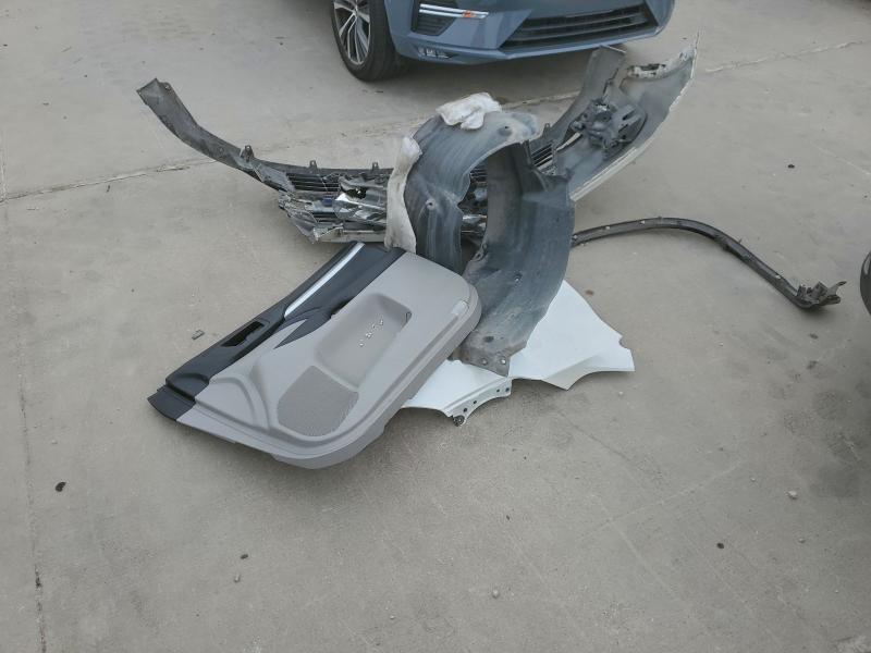 Фото 13 - TOYOTA HIGHLANDER