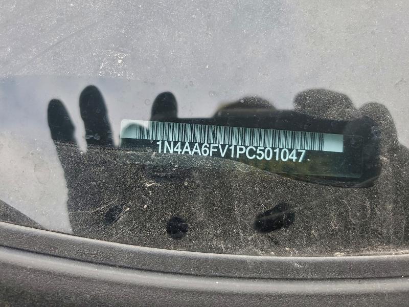 Фото 12 - NISSAN MAXIMA