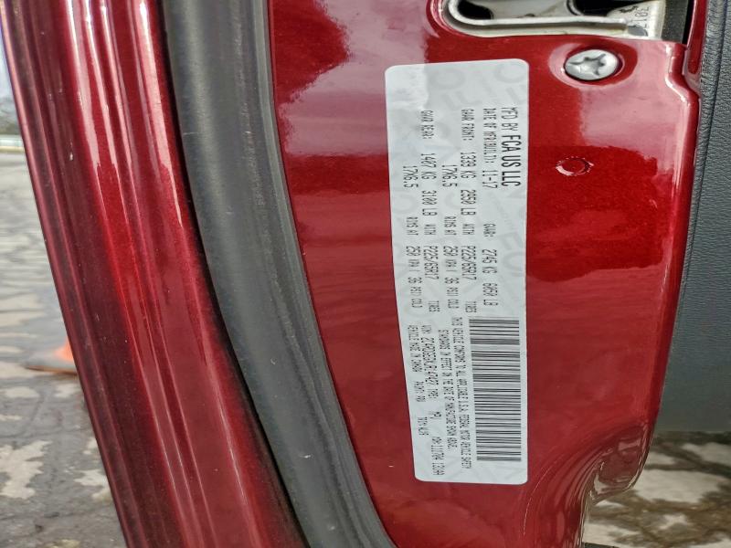 Фото 13 - DODGE CARAVAN