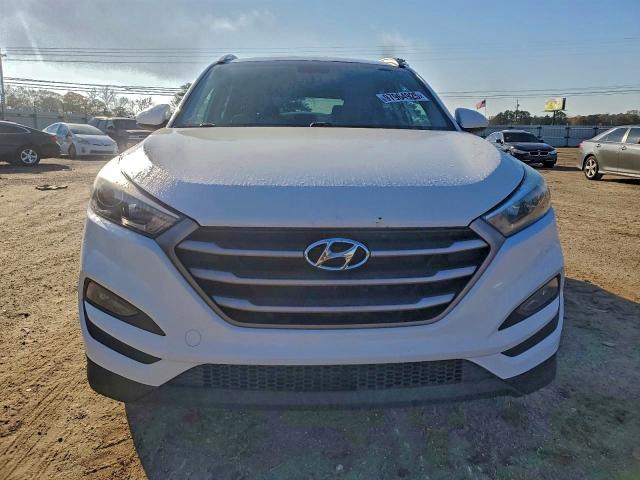 Фото 5 - HYUNDAI TUCSON
