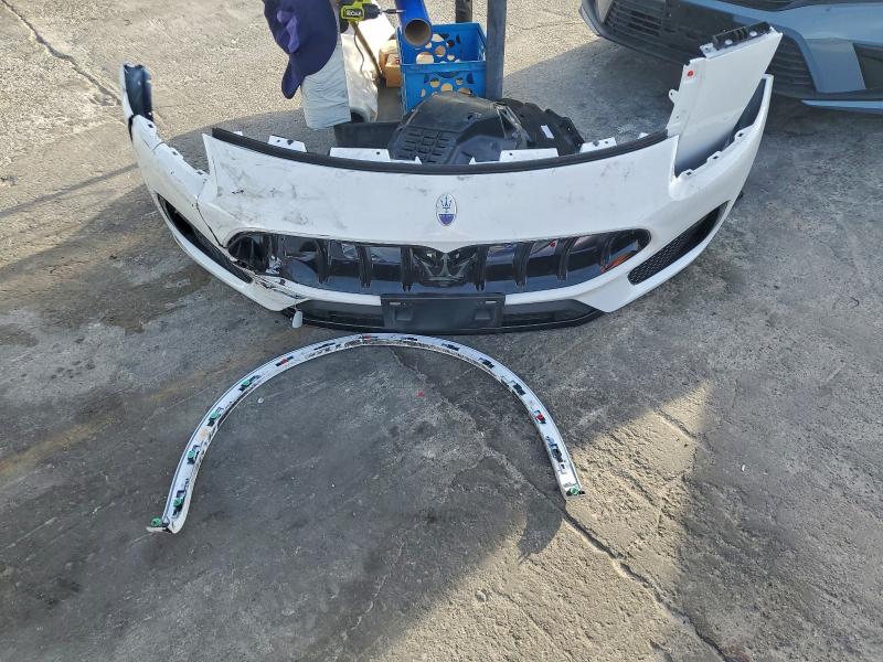 Фото 13 - MASERATI GRECALE MO