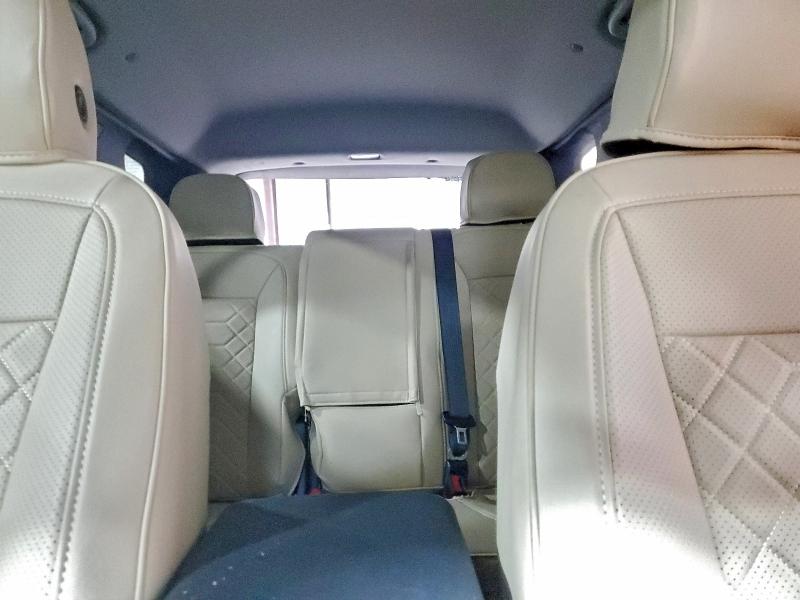 Фото 10 - CHEVROLET EQUINOX