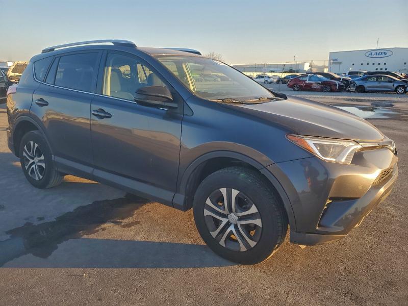 Фото 4 - TOYOTA RAV4