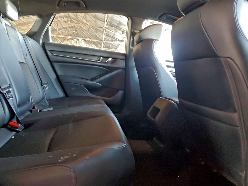 Фото 10 - HONDA ACCORD