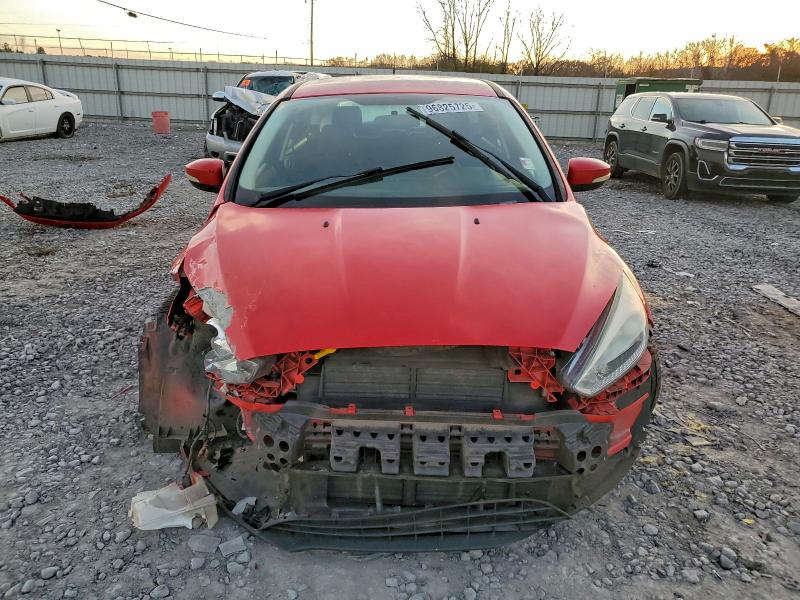 Фото 5 - FORD FOCUS