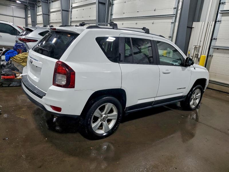 Фото 3 - JEEP COMPASS