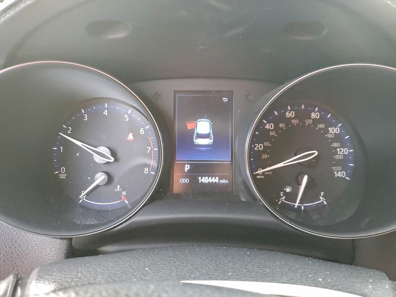 Фото 9 - TOYOTA C-HR