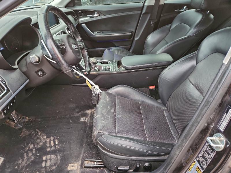 Фото 7 - KIA STINGER