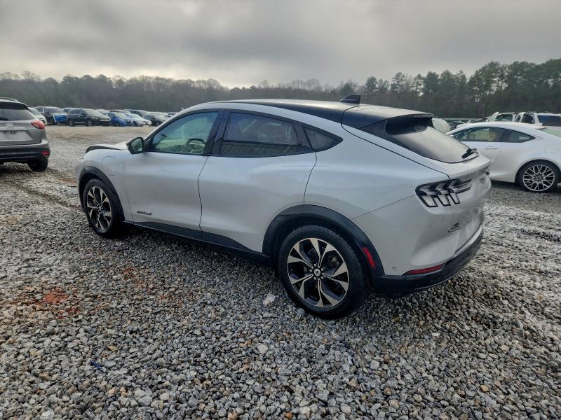 Фото 2 - FORD MUSTANG