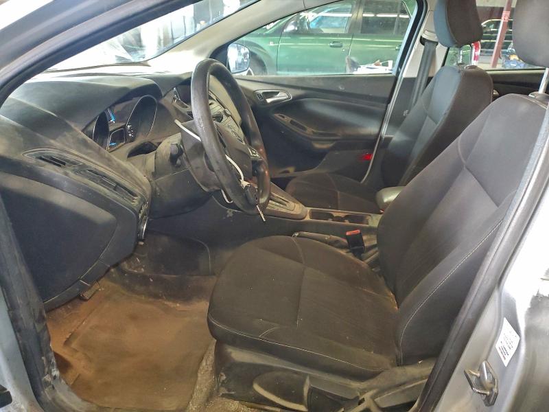 Фото 7 - FORD FOCUS