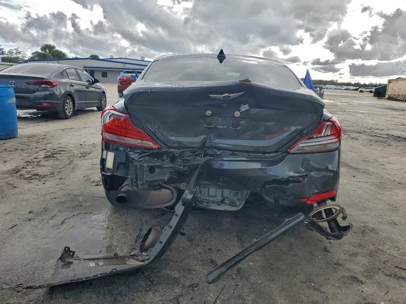 Фото 6 - GENESIS G70