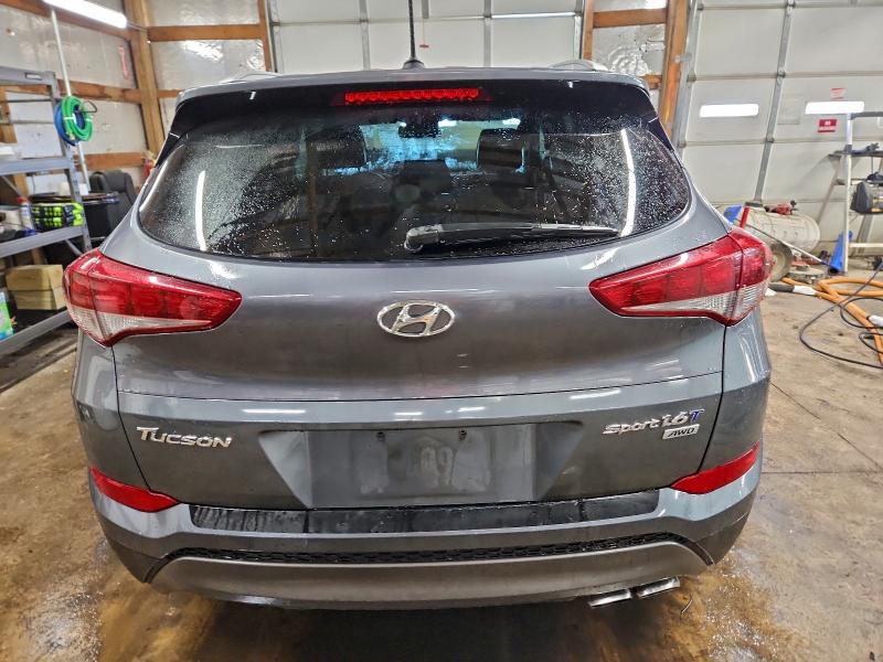 Фото 6 - HYUNDAI TUCSON