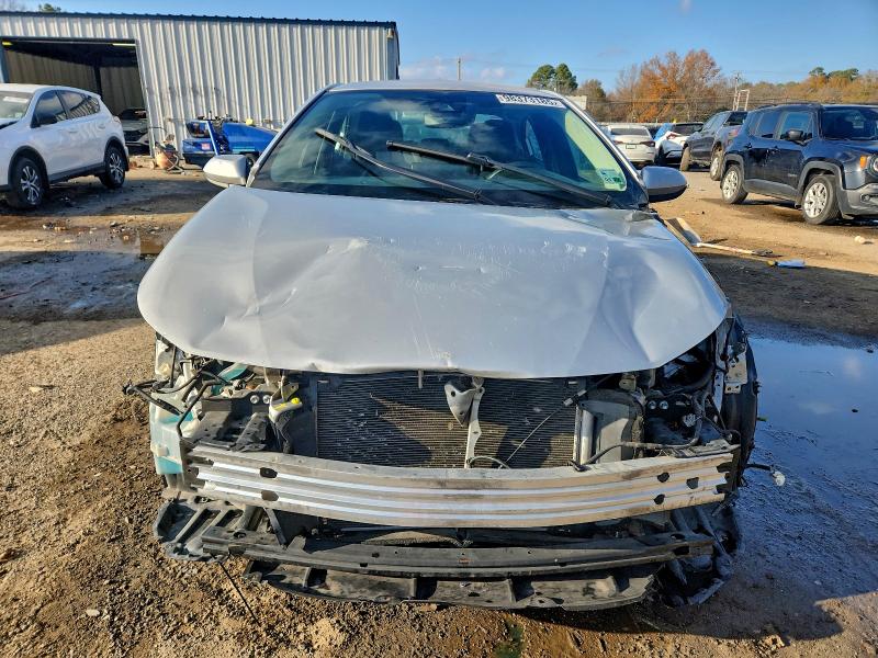 Фото 5 - TOYOTA COROLLA