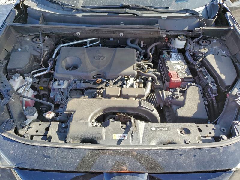 Фото 12 - TOYOTA RAV4