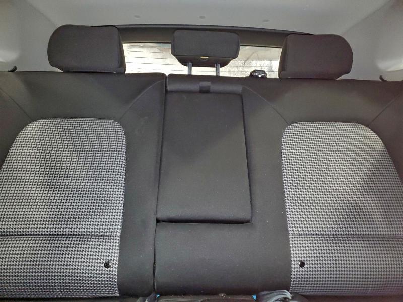 Фото 10 - HYUNDAI KONA