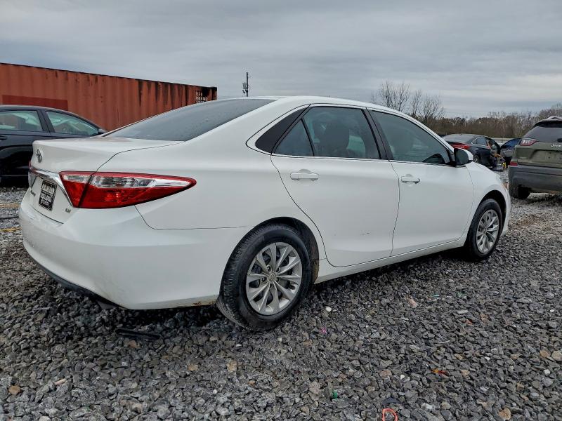 Фото 3 - TOYOTA CAMRY