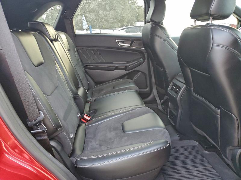 Фото 11 - FORD EDGE